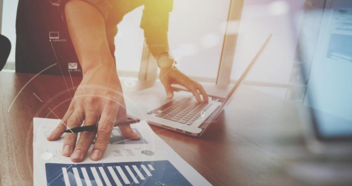 Session de formation en gestion budgétaire avec analyse de tableaux financiers